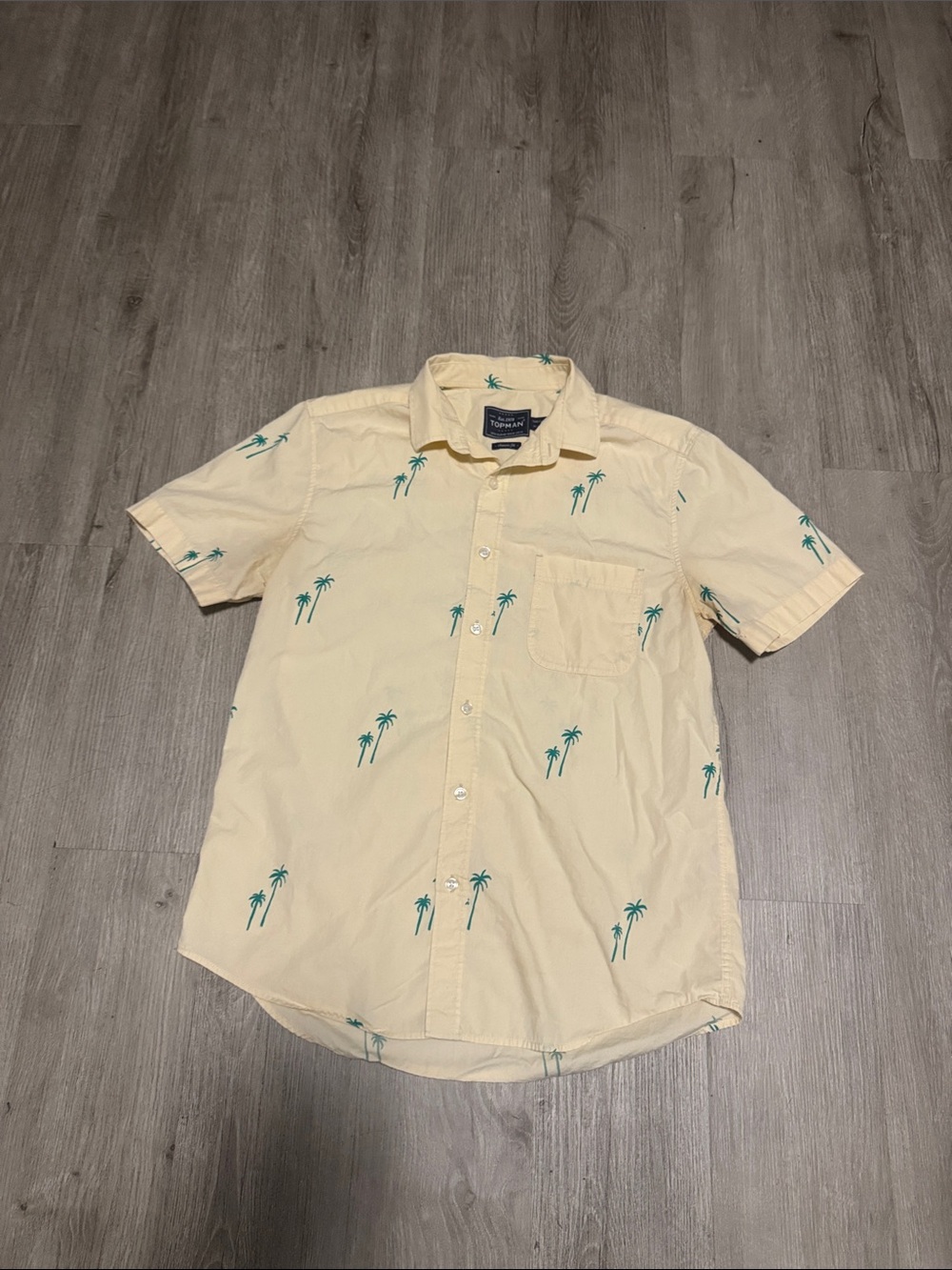 Topman Pale Yellow Short-Sleeve Button-Down with Teal Palm Motif
